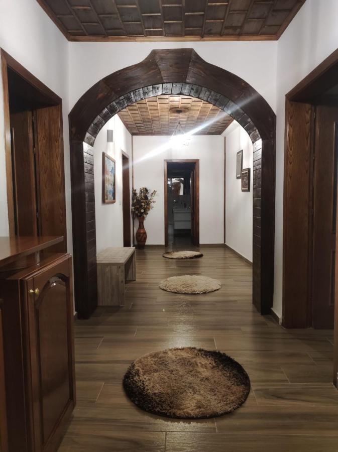 Appartement Eni Entire *