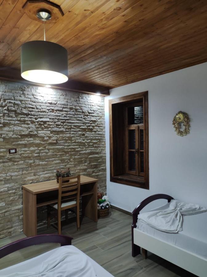 Appartement Eni Entire Berat