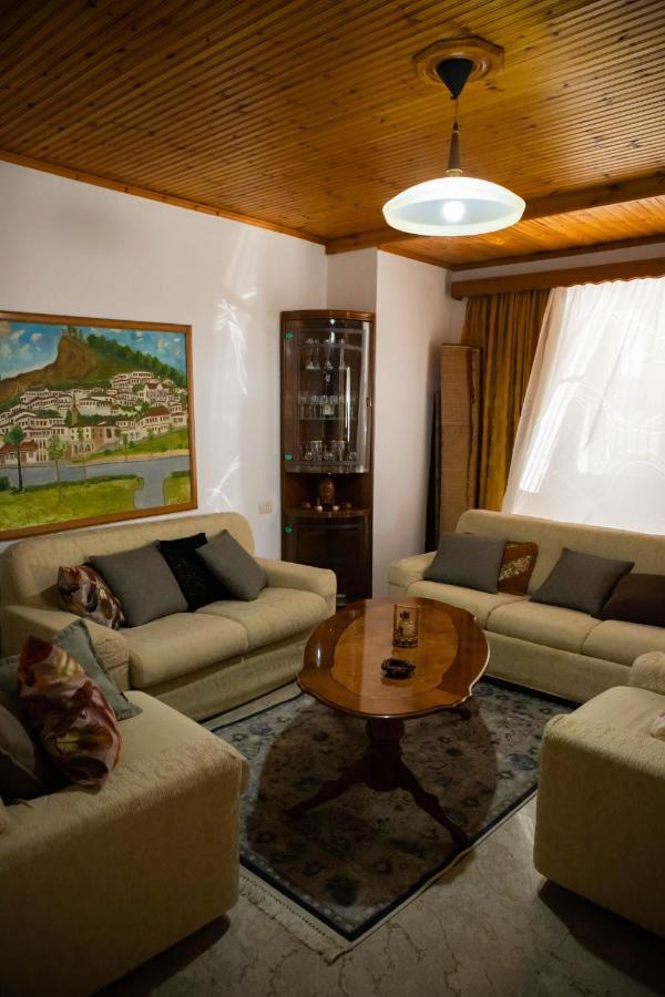 Appartement Eni Entire Berat