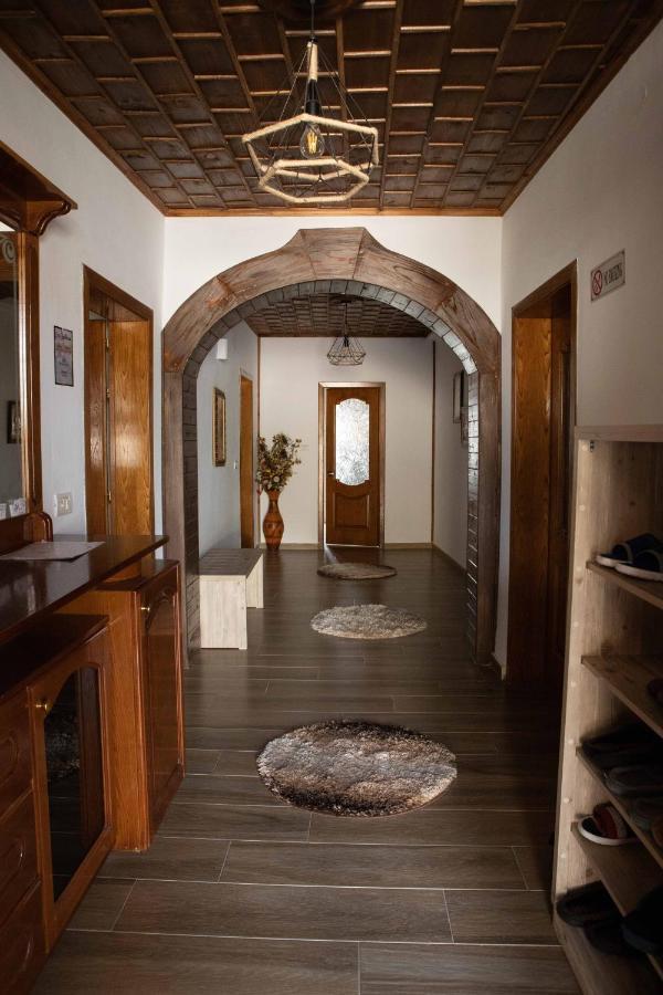 Appartement Eni Entire *