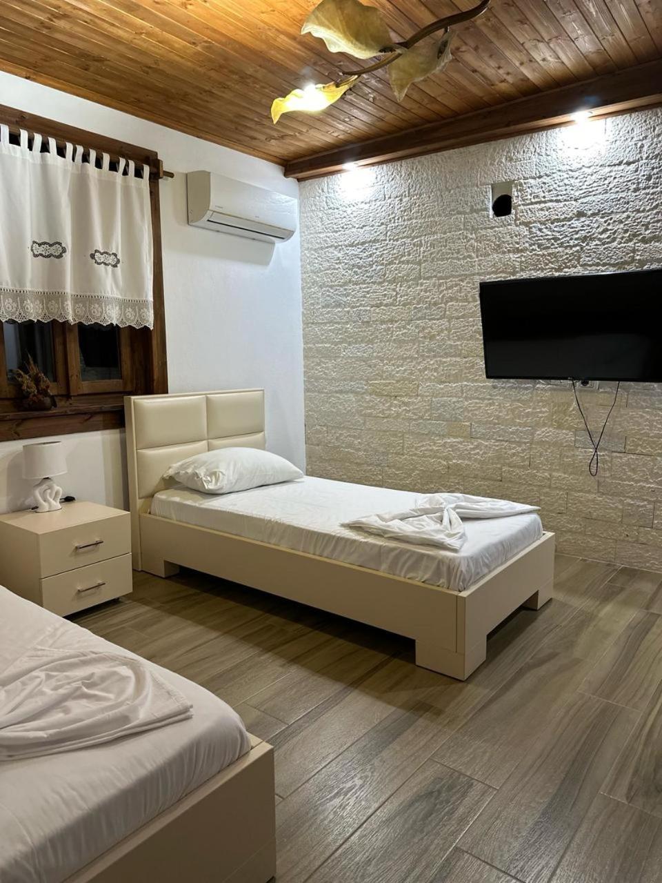 Appartement Eni Entire *